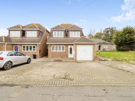 Lambs Lane South, Rainham photo