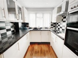 Stanhope Road, Littlehampton thumb 1