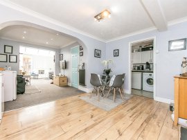 Highfields, Great Yeldham, Halstead thumb 2