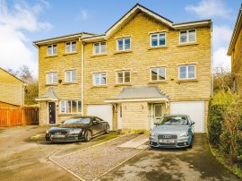 Farfield Rise, Brighouse photo
