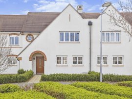Holmbush End, Faygate, Horsham photo