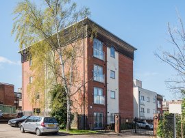 Tapster Street, Barnet photo