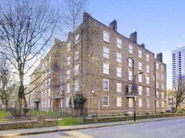 Falmouth Road, London photo