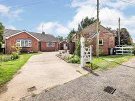 Willoughby Road, Cumberworth, Alford photo