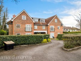 Brighton Road, Lower Kingswood, Tadworth photo