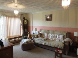 Maple Close, Wymondham thumb 2