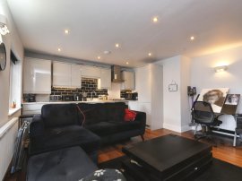 Shelley Road, Hove thumb 2
