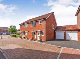 Allin Way, Felpham, Bognor Regis photo