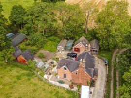 Flacketts Lane, Sudbury, Ashbourne photo