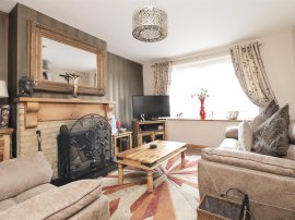 Wingfield Road, Bromham, Bedford thumb 2