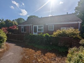 Hethersett Close, Newmarket photo