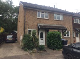Yew Grove, WELWYN GARDEN CITY photo