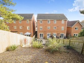 Quarry Bank Rise, Winsford thumb 3