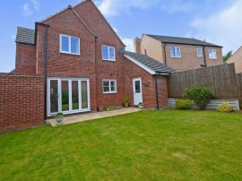 Thompson Way, Rothwell, Kettering thumb 2