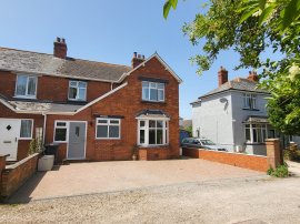 Wristland Road, WATCHET thumb 1