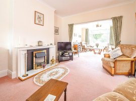 St. Peters Avenue, Anlaby, Hull thumb 3