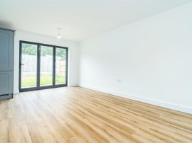 Ryall Close, Bricket Wood, St. Albans thumb 2