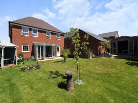 Sorrel Close, Uttoxeter thumb 3