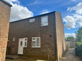 Thrush Lane, WELLINGBOROUGH photo