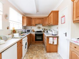 Casterbridge Road, Dorchester thumb 3