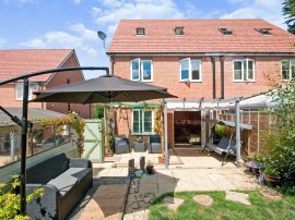 Fern Grove, Hailsham thumb 3