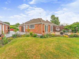Derwent Drive, Childer Thornton, Ellesmere Port thumb 3