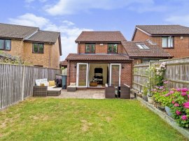 St. Lawrence Close, Hedge End, Southampton thumb 2