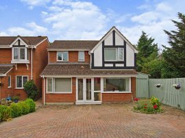 Brins Close, Stoke Gifford, Bristol photo
