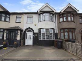 Hulse Avenue, Barking photo