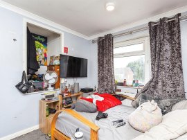 Parkfield Close, Crawley photo