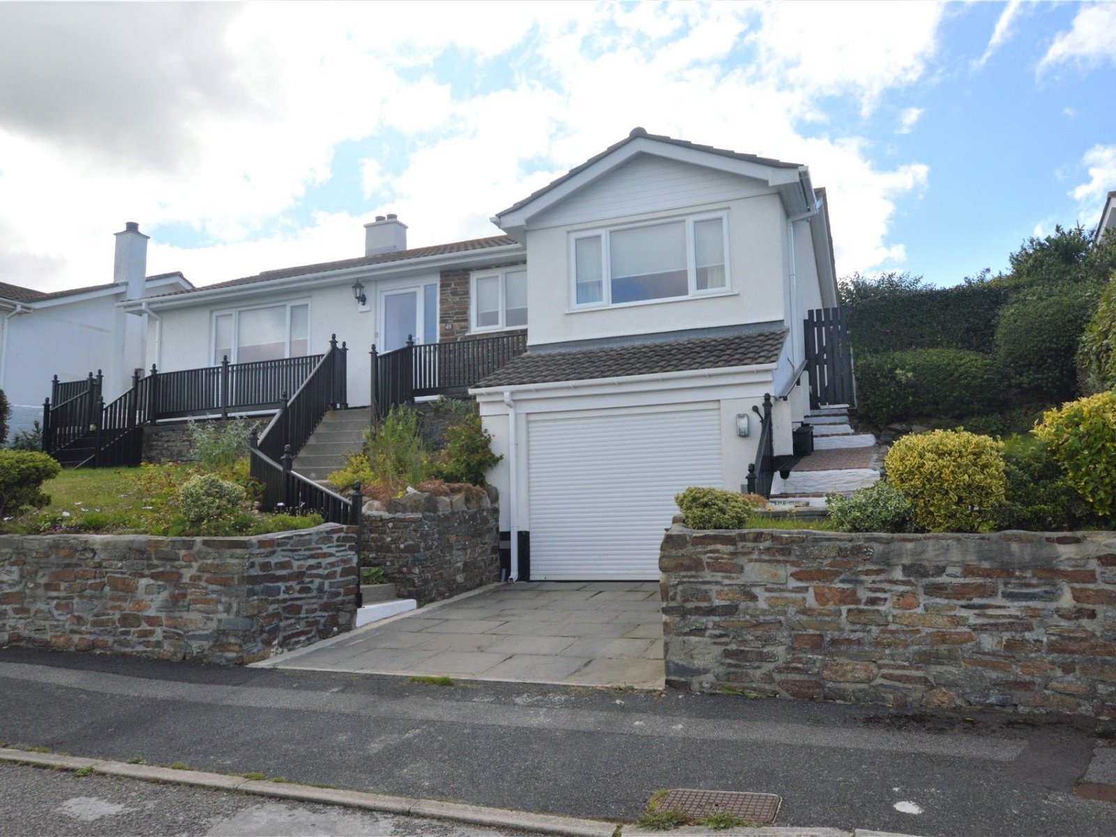 3 bedroom property to let in St. Peters Way, Porthleven, Helston, TR13