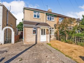 Causeway Crescent, Totton, Southampton photo