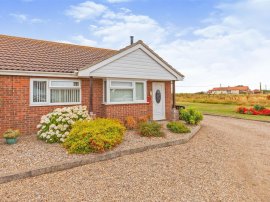 Coastline Village, Walcott, Norwich thumb 1