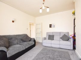 Glenwood Drive, Gidea Park, Romford thumb 3