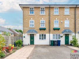 Balmoral Avenue, London photo