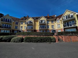 Oak Lodge Crescent, MINEHEAD photo