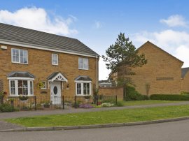 Chapmans Drive, Old Stratford, Milton Keynes photo