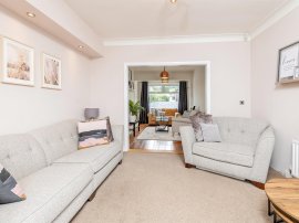 Carr Road, Calverley, Pudsey thumb 3