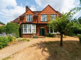 Manor Drive, Surbiton thumb 1