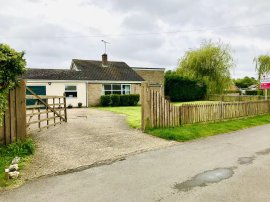 Vicarage Close, Foulden, THETFORD photo