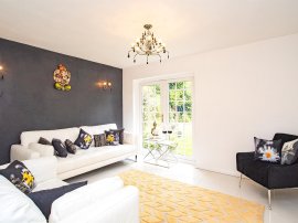 St. Anthonys Avenue, Leverstock Green, Hemel Hempstead thumb 2
