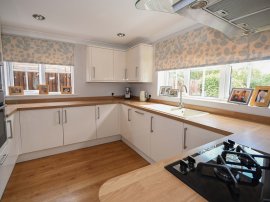 Manor Way, Dunholme, Lincoln thumb 3