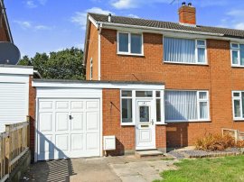 Nixon Drive, Winsford thumb 3