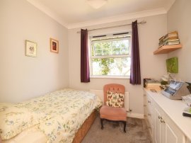 Quixhill Close, Ashbourne thumb 2