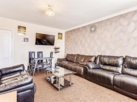 Darnley Avenue, Wakefield thumb 2