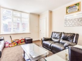 Darnley Avenue, Wakefield thumb 3