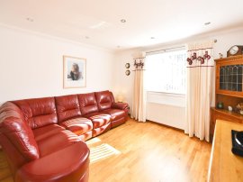 Irvine Bank Road, Darvel thumb 3