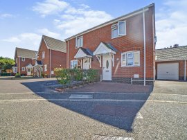Red Admiral Close, Wymondham thumb 1