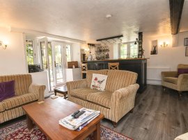 The Bark House Hotel, Tiverton thumb 3