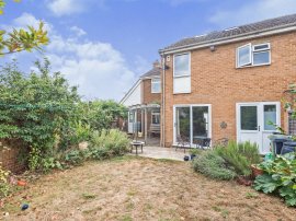 Wick Close, Abingdon thumb 3
